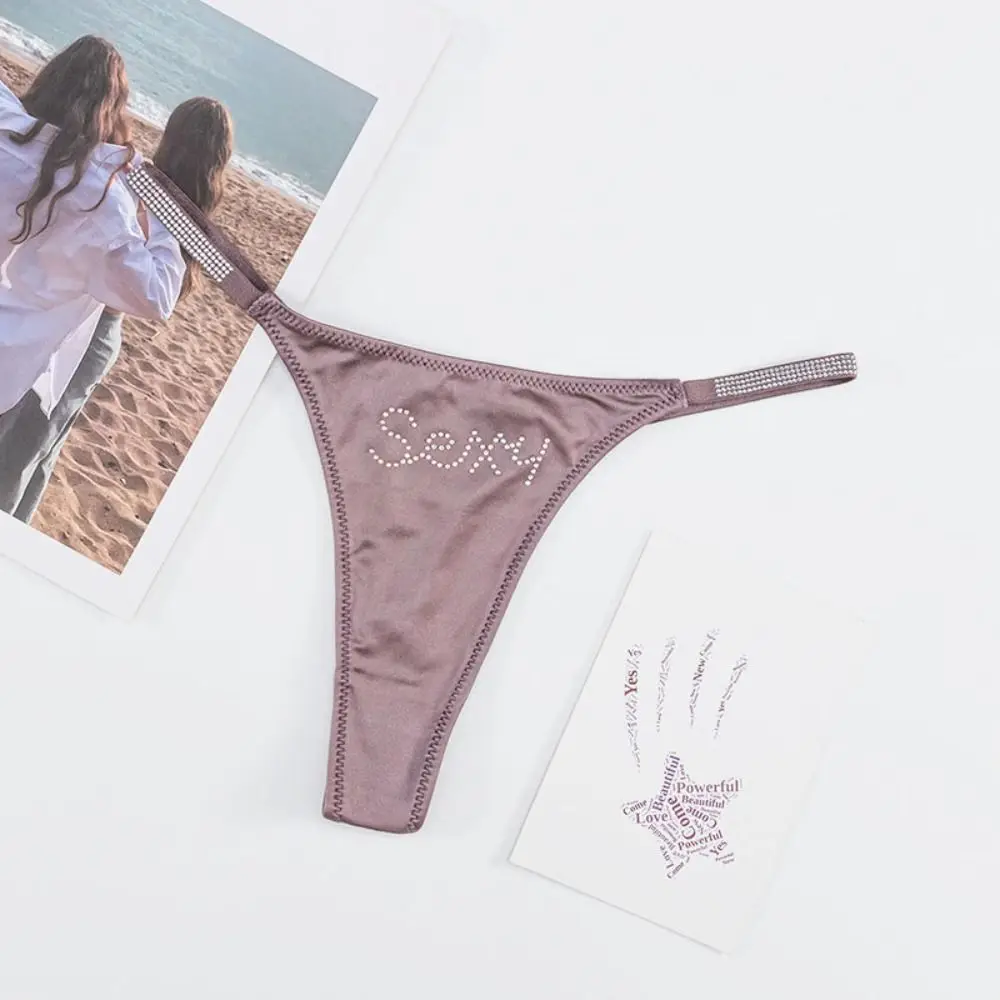 تنفس منخفضة الخصر سلس سراويل بلون رقيقة حزام المرأة ثونغ سراويل رياضية حجر الراين ملخصات السيدات