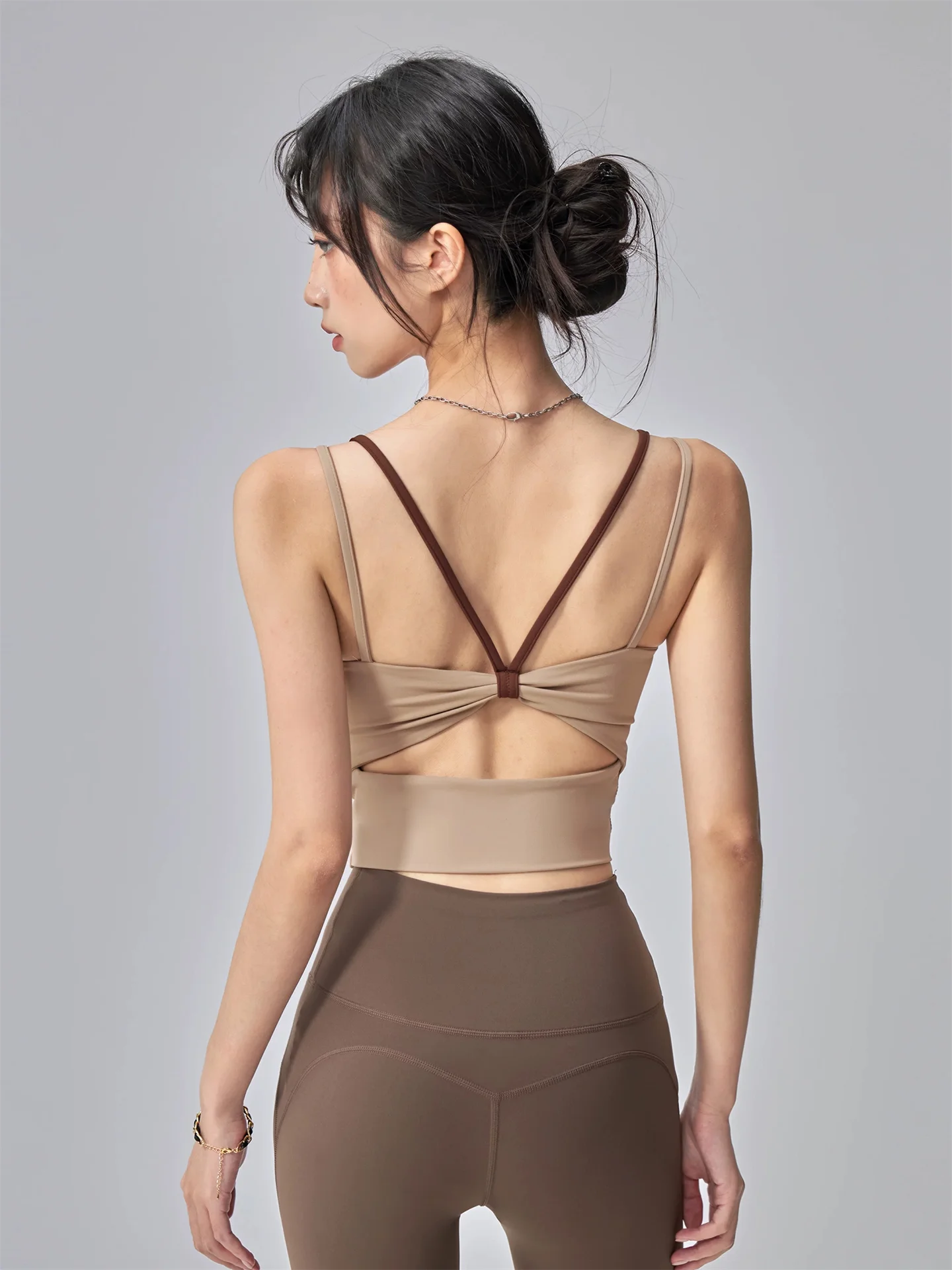 

Women's Sports Tank Top One-Piece Fitn Running Yoga Pilates Training Summer Clothing with Chest Pad Beautiful Ba Design