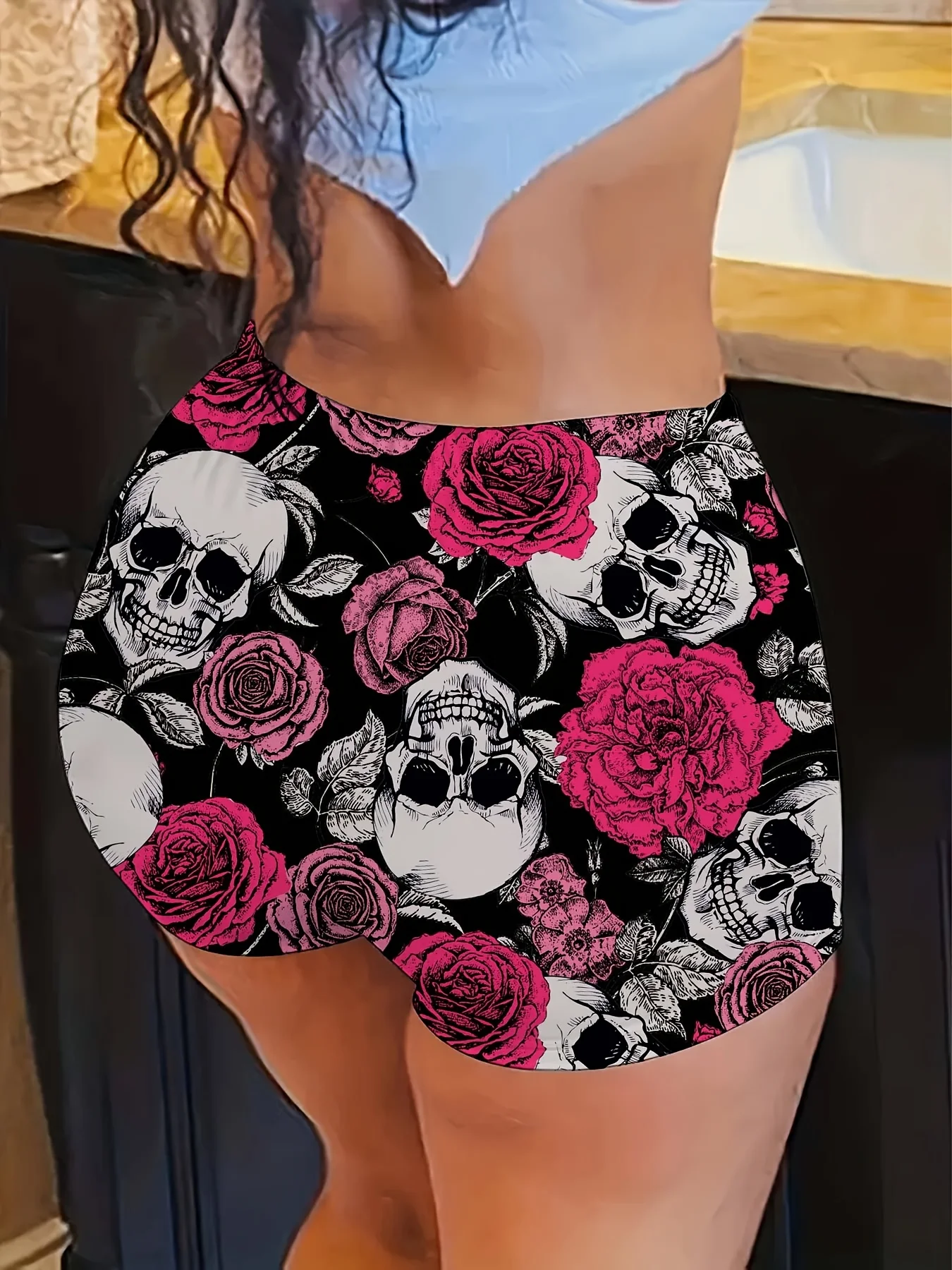 

Женские узкие шорты с высокой талией, эластичные леггинсы, похожий крой с принтом черепа и розы, острый готический панк-стиль, можно стирать в машине