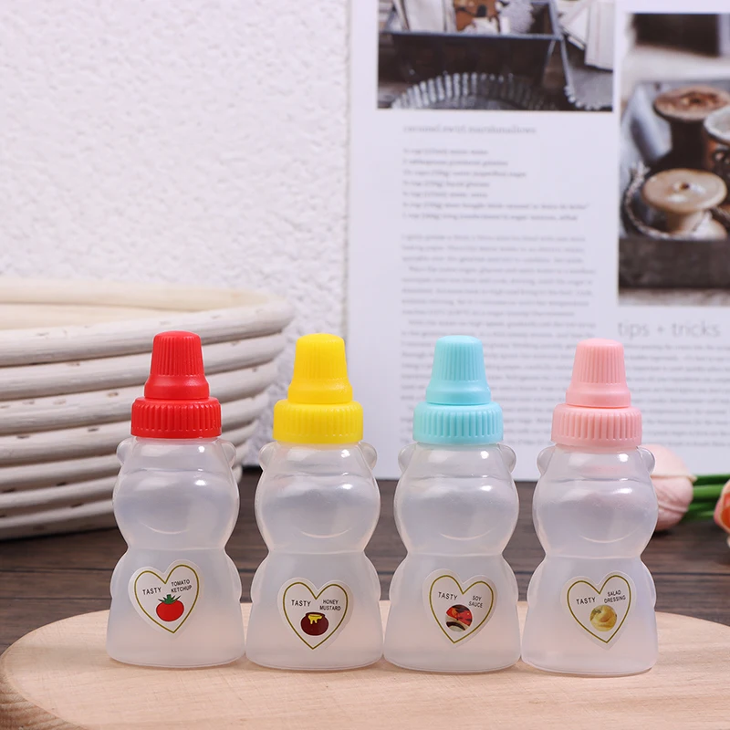 4Pcs Cartoon Mini Bear Sauce Squeeze Bottle Mini Bento Box Soy Sauce Box Tomato Sauce Honey Salad Sauce Container Accessories