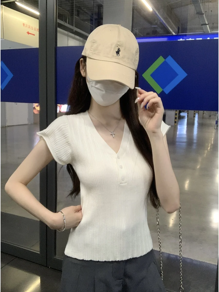 

Korean Sle V-Ne Slimming ort Sve Knit Top Women's Faion High-End Design Versatile Base Layer Trendy