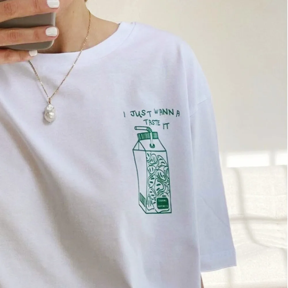 I Just Wanna Taste It Cute Pocket Printing White T Shirts Unisex Men Women Loose Cotton Tops Summer Short Sleeve Casual Tees