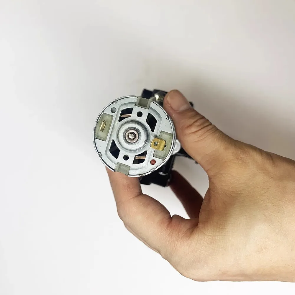 

21 В мойка высокого давления портативный литиевый очиститель аксессуары цинковый сплав головка насоса плунжер автомойка насос хост