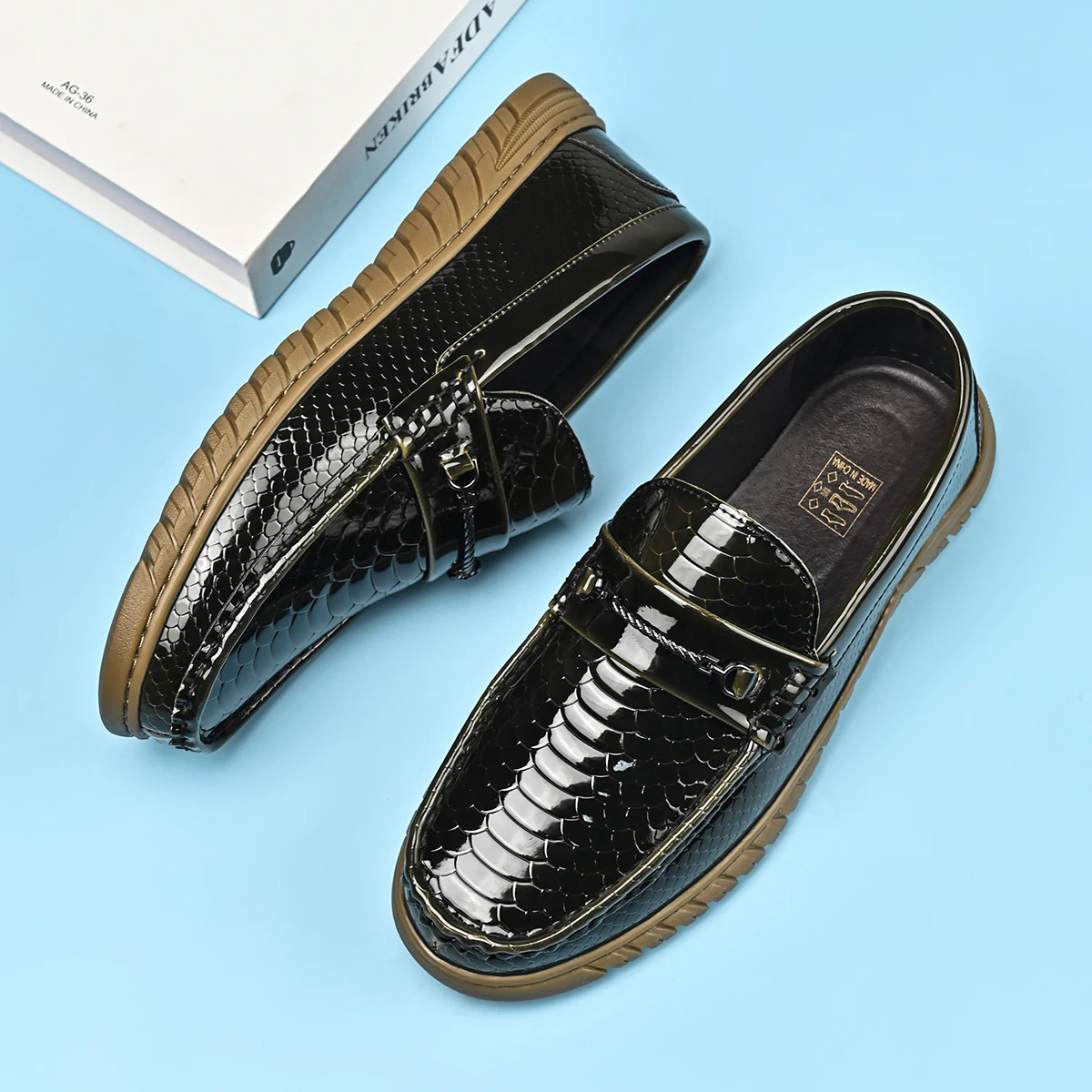 Luxury Men's Loafers Black Coffee Slip On Snake Print Mens Casual Shoes Wedding Office Banquet Genuine Leather Shoes Men