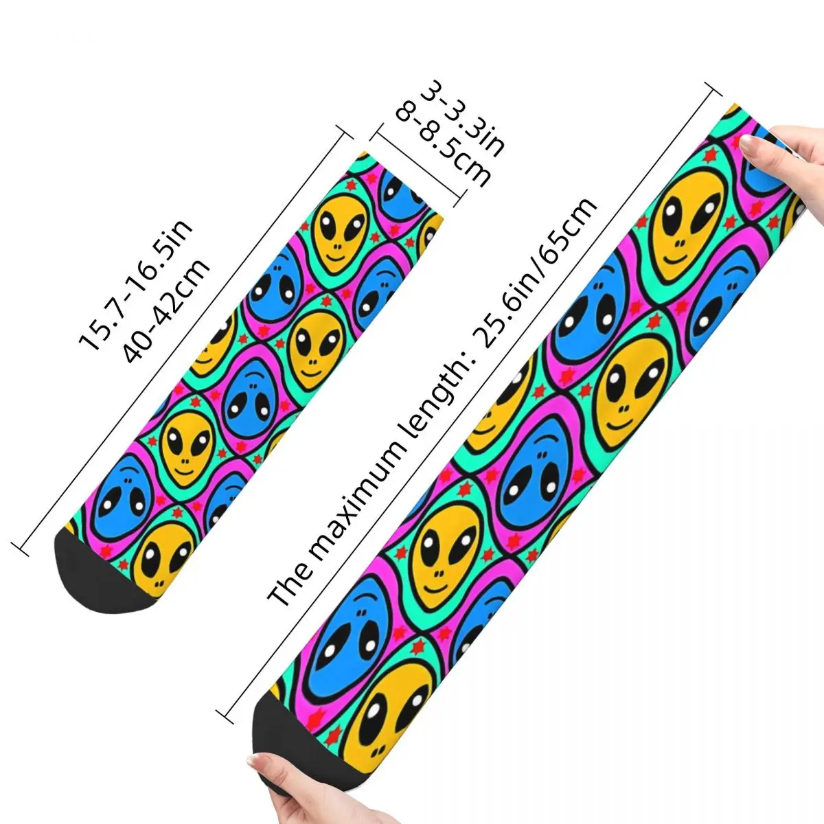 Funny Crazy Sock for Men Alien Geometric Pattern Harajuku Alien And UFO Pattern Breathable Pattern Printed Crew Sock Casual Gift