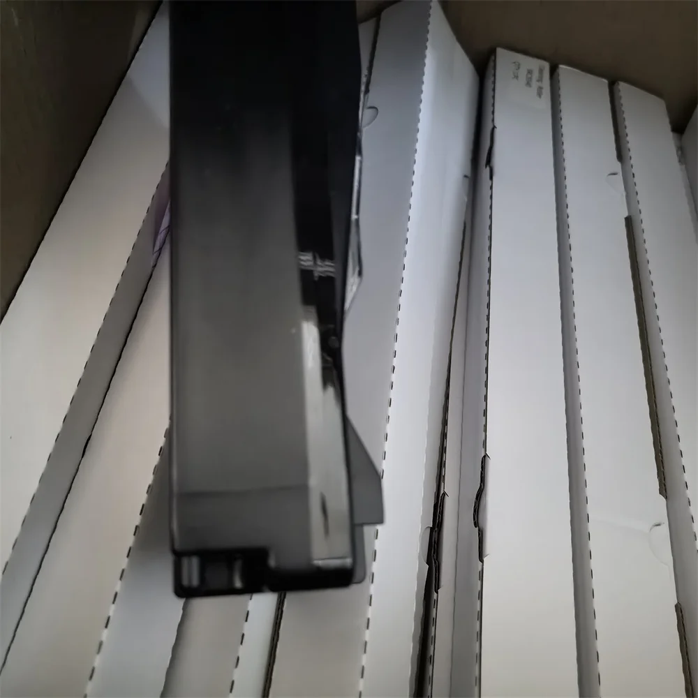 

1X 008R13061 Waste Toner Bottle for Xerox WorkCentre WC 7425 7428 7435 7525 7530 7535 7545 7556 7830 7835 7840 7845 7855 7970