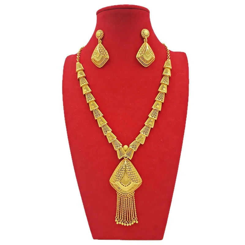 new-eu-dubai-fashion-24k-gold-plated-necklace-and-earrings-set-for-an-exquisite-engagement-party-to-gift-to-your-beloved