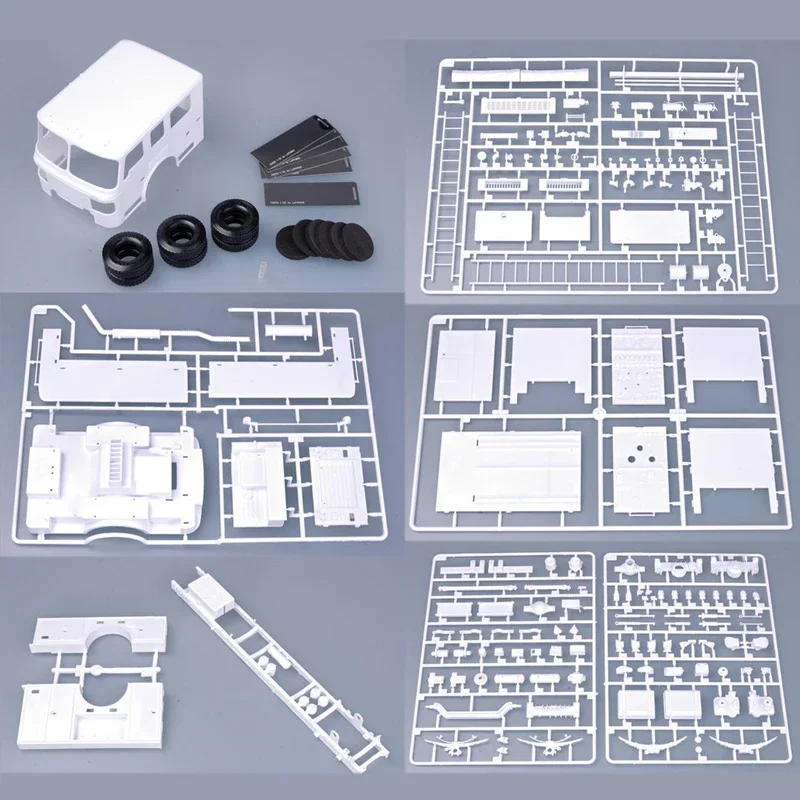 Trumpeter Model Plastic Assembled Scale Model Kit 02506 American Fire Truck 2002 1/25 Scale