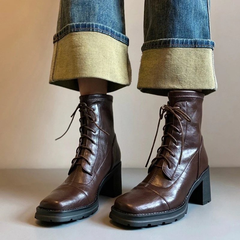 

New Retro Women's Shoes Exquisite Britain Ankle Boots for Woman Handmade Platform High Heeled Boots Designer Shoes Botas Mujer
