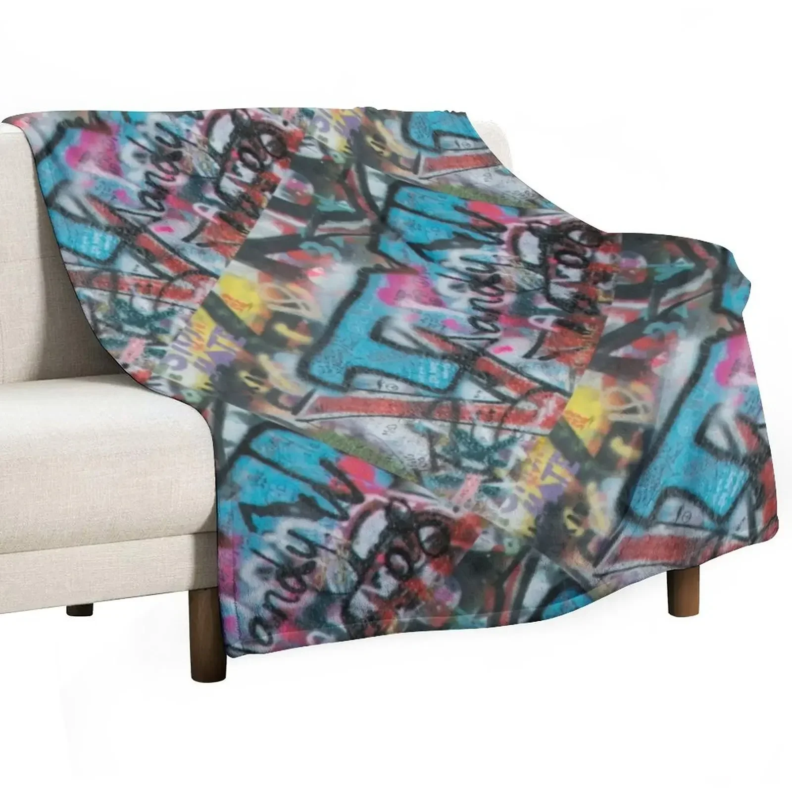 

Graffiti pattern Throw Blanket Beautifuls Travel Blankets