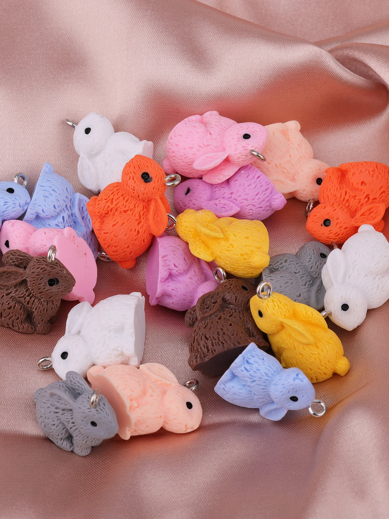 10pcs 21*16*12 cartoon resin Macaron color sitting rabbit pendant bag Key pendant DIY accessories