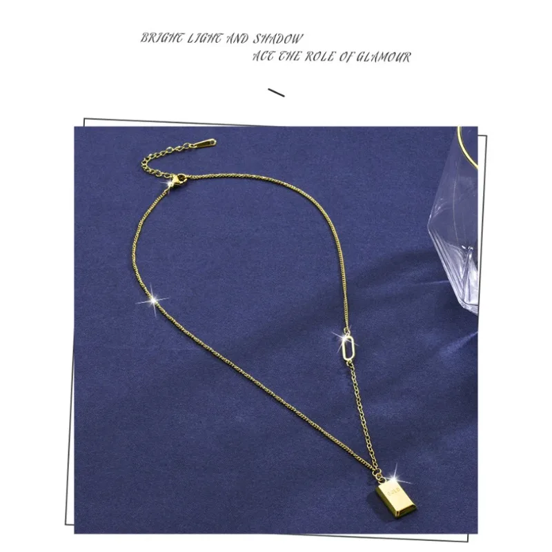 

Small gold bar necklace for women, fashionable overnight rich collarbone chain, gold brick pendant accessory