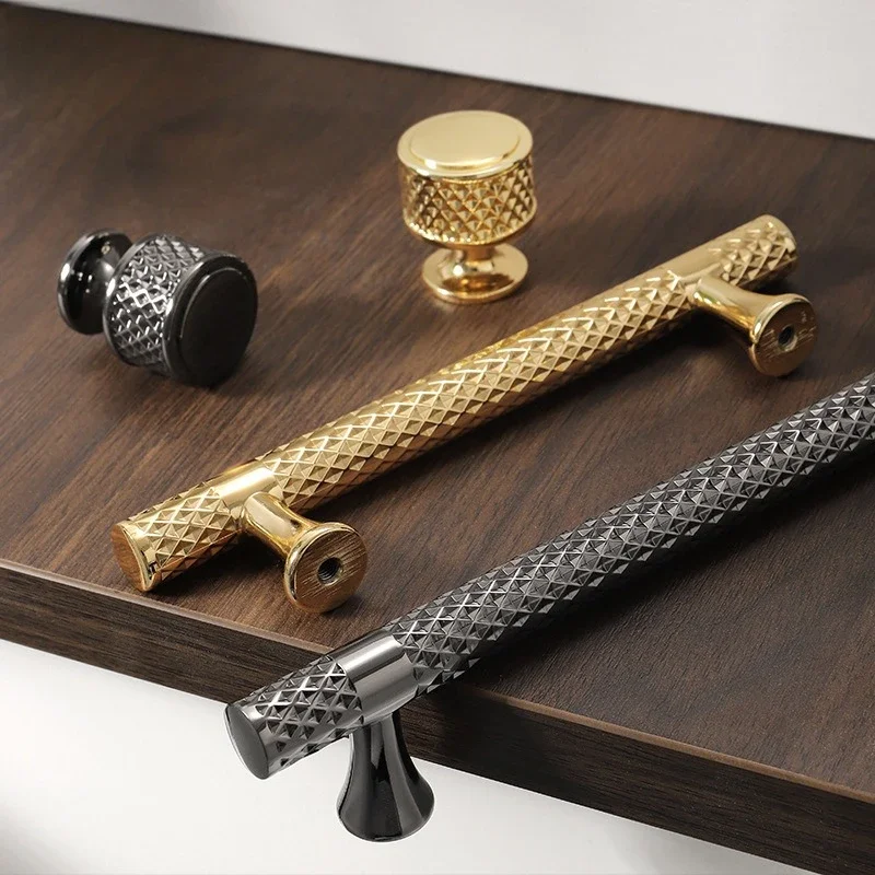 Black cabinet handles, gold wardrobe pulls,zinc-alloy knobs for cabinets,wine cabinets,and shoe racks,premium furniture hardware