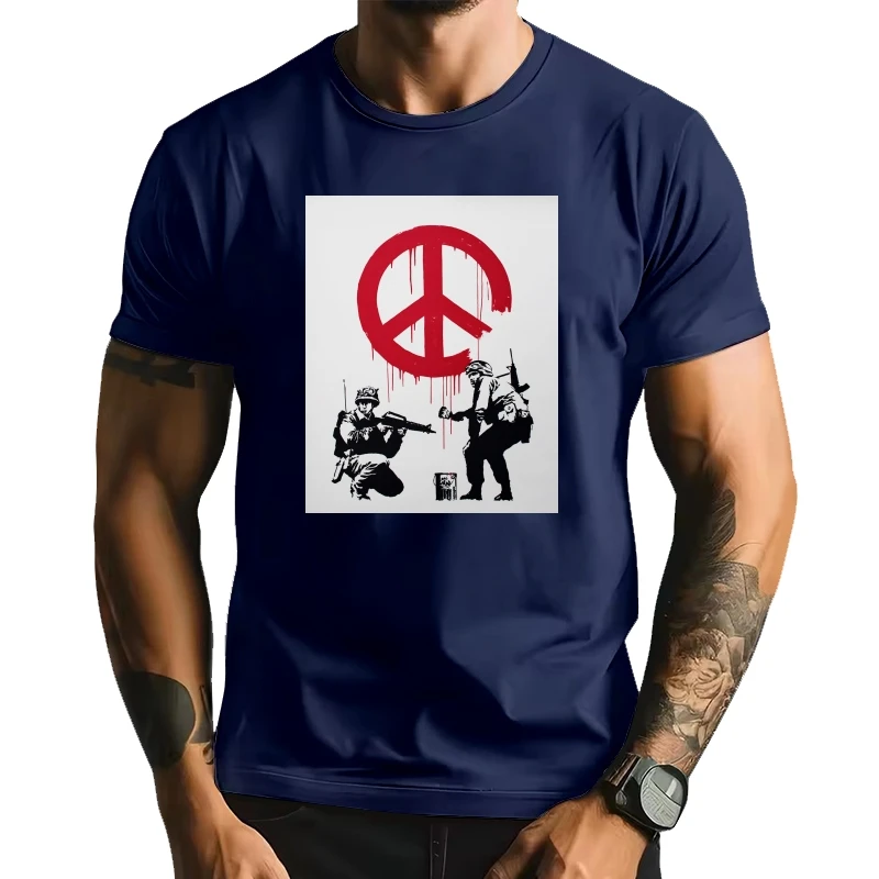 

Футболка Banksy Soldiers Painting Peace Футболка унисекс Banksy Футболка Banksy настенное искусство Футболка Banksy Protester с принтом и графическим принтом