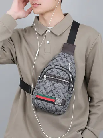 Men's Multifunction Messenger Bag Shoulder Cloth Chest Bags Crossbody Casual Handbag with Earphone Hole