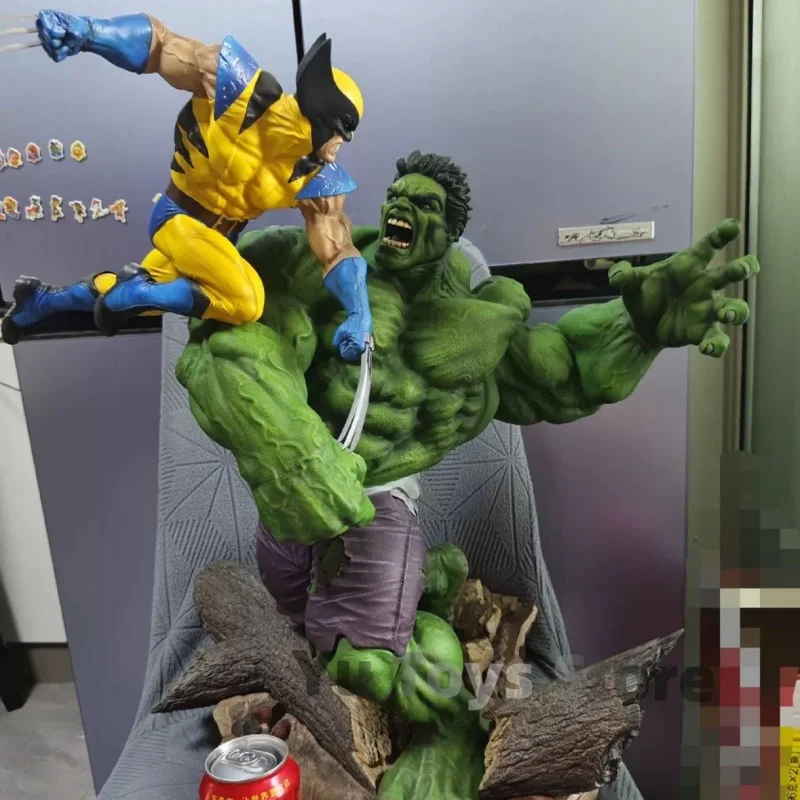 36cm Marvel Superhero Combat Scene Version Hulker Vs Wolverine Action Figure Green Man Statue Collection Model Adult Gift Boy