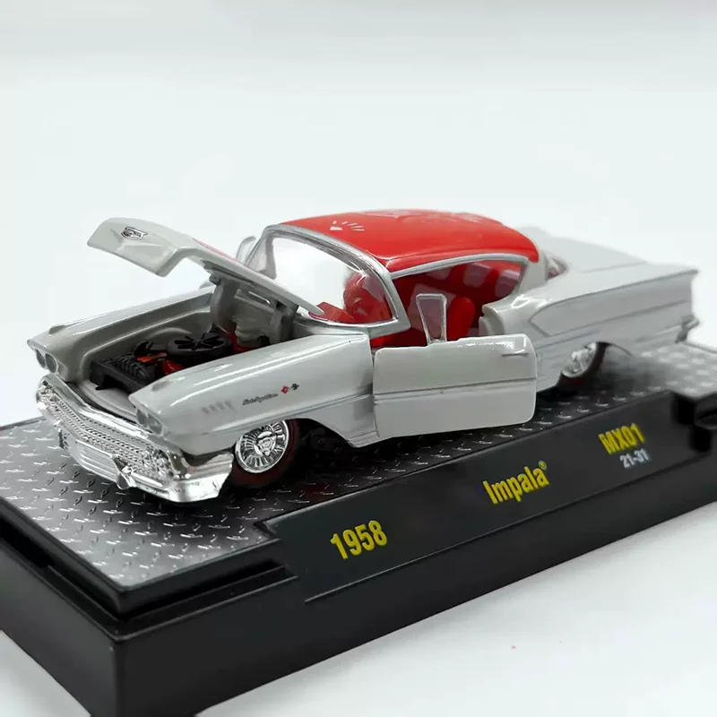 M2 Diecast 1:64 Scale 1958 Impala Alloy Car Model Static Display Collectible Toy Gift Souvenir Decoration