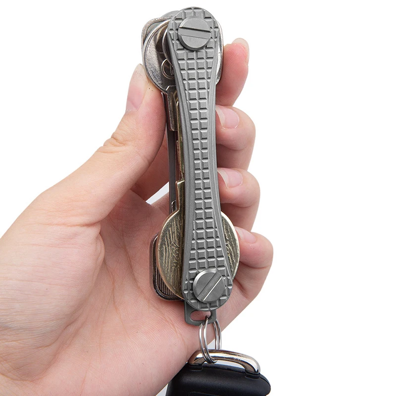 Super Durable Titanium Alloy Key Clip High Quality Men High Capacity Key Storage Device Metal Creative Car keychain Accessories