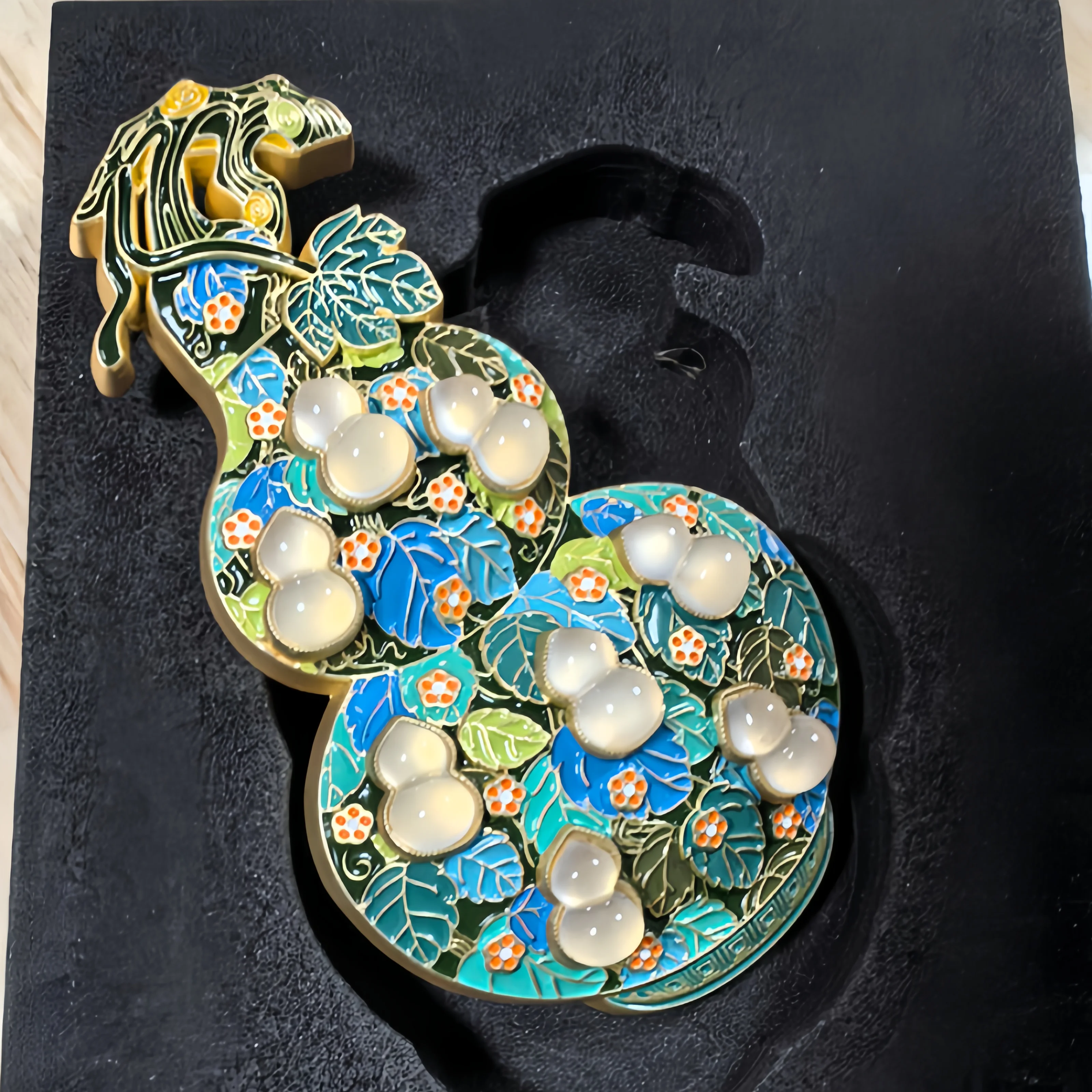 

Henan Museum Creative Enameled Jade Gourd Refrigerator Magnet National Style Souvenir Handmade Birthday Giftcultural Collectible