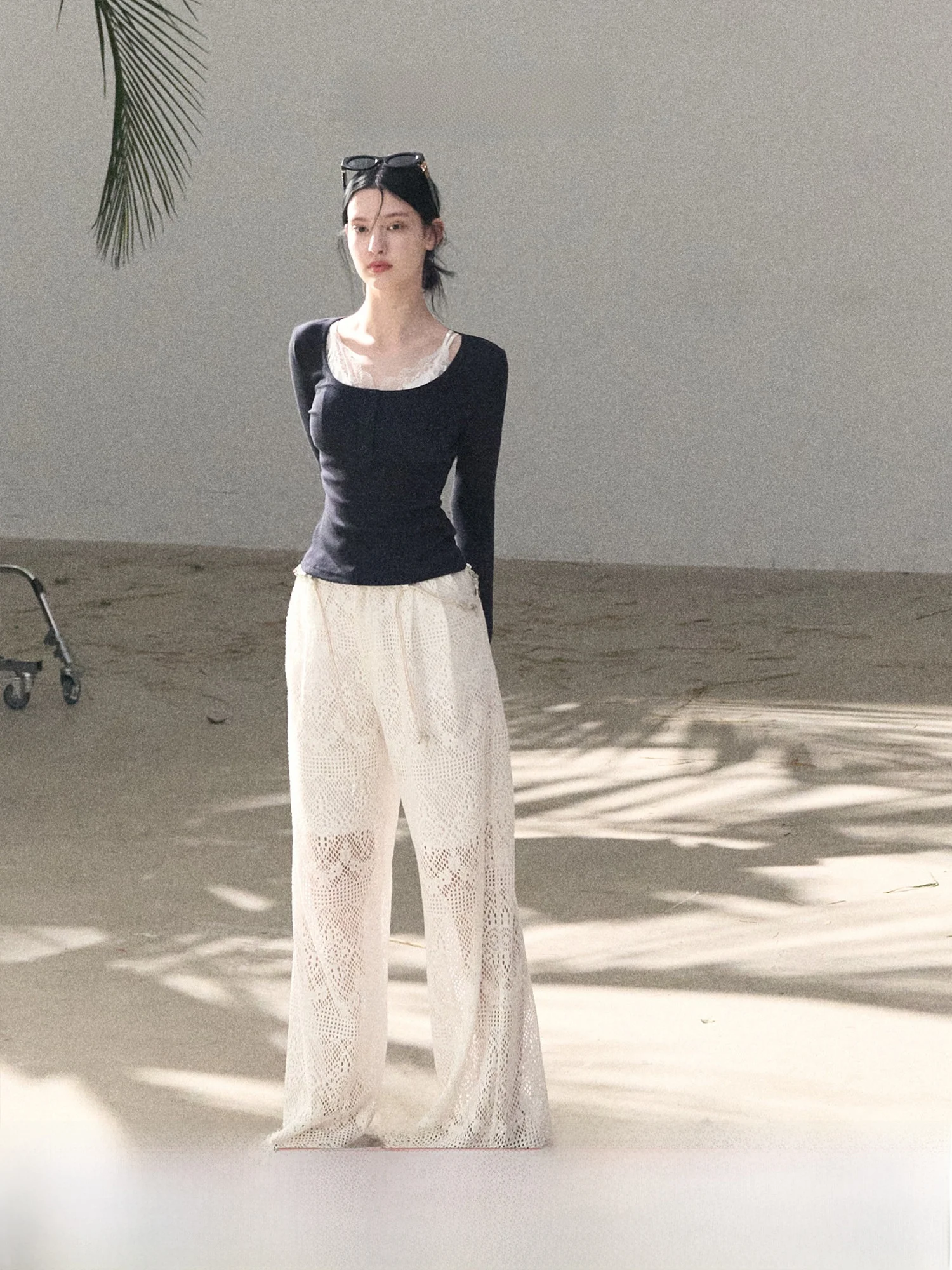 

Женская облегающая трикотажная футболка OAKMOO с длинным рукавом, U-образным вырезом, повседневная, из вискозного волокна, для весеннего базового гардероба