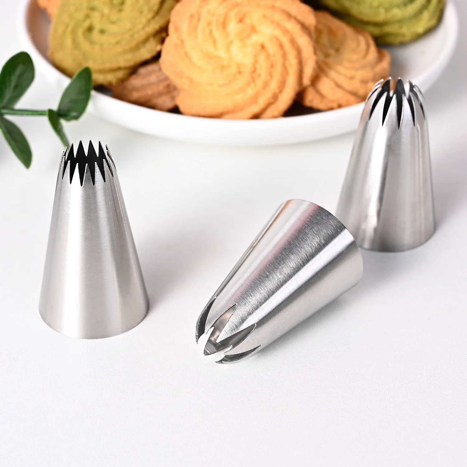 Korean Cream Nozzles Cake Decorating Good Quality 304 Stainless Steel Icing Piping Pastry Tips Baking Tools Baking Accessorie