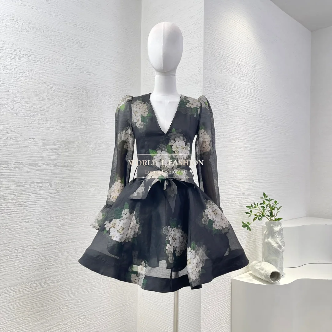 Mini abito con scollo a V a maniche lunghe con stampa floreale nera 2025 Nuovo design