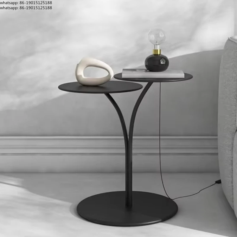 2026 Nordic Black Metal Side Table Round Iron End Table for Living Room Creative Corner Desk Versatile Small Coffee Tables