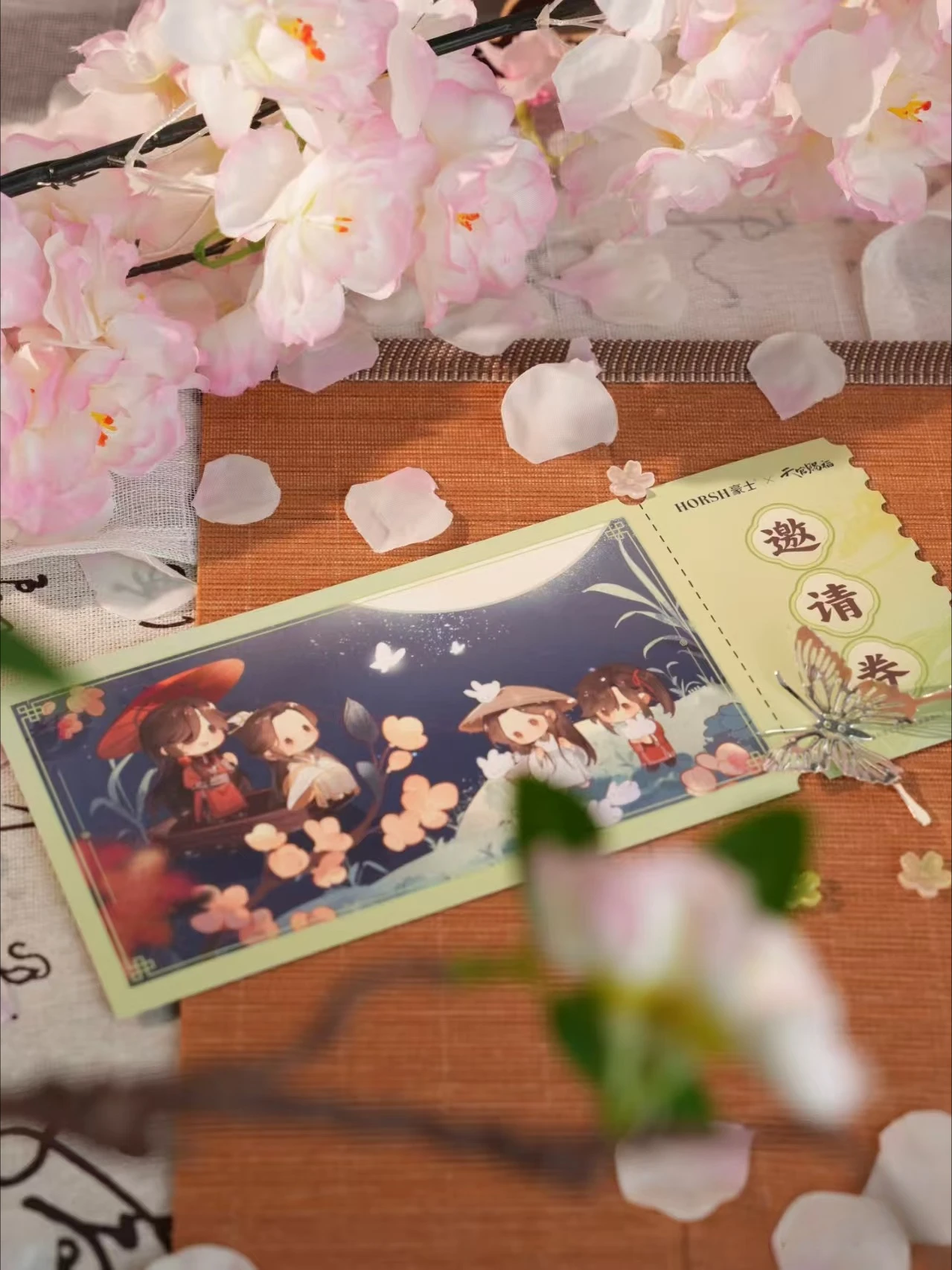 In Stock Official ‌Heaven Official's Blessing X HORSH Hua Cheng Xie Lian Acrylic Stand Badge Transparent Card Invitation Letter view 5