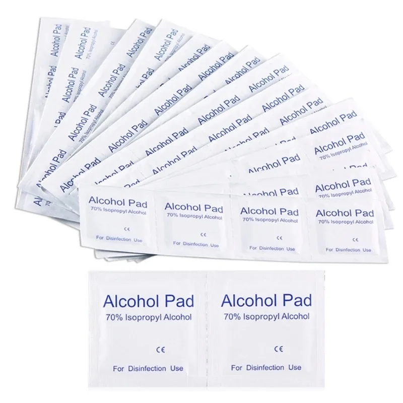 Disposable and convenient alcohol cotton pads for cleaning mobile phone screens, disinfecting and caring for wounds, alcohol wip