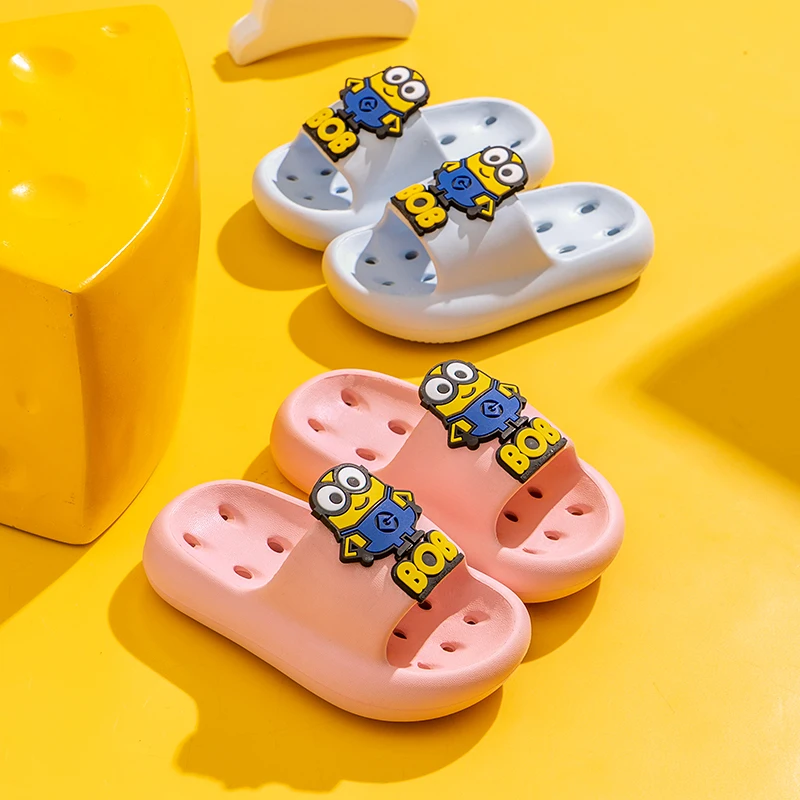 

Детские летние тапочки Miniso Minions, индивидуальные шлепанцы с героями мультфильмов для дома и улицы, нескользящая мягкая подошва, шлепанцы для дома