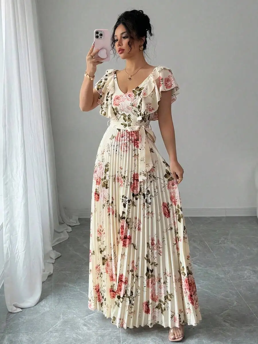 

Летнее макси-платье с цветочным принтом, V-образным вырезом, рукавами с рюшами и плиссировкой