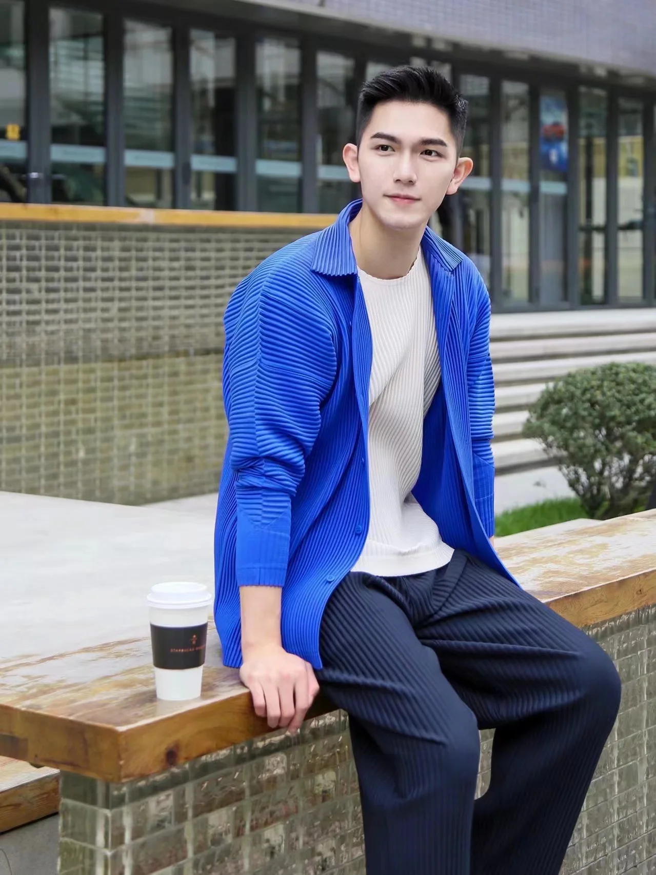 Miyake New 2025 Men's Long Sleeve Pleated Shirt Casual Pleated Jacket Black Solid Color Fashion Pleats Youth Japanese Jacket