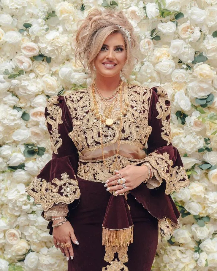Burgundy Velvet Arabic Caftan Evening Dresses for Women Gold Applique Long Sleeve samt kleid damen Prom Gown Albania kaftan
