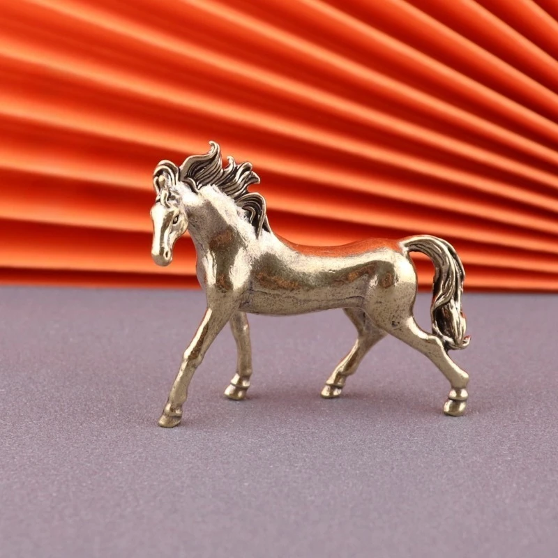 Brass Horse Figurine Pure Copper Hand Play Piece Antique Bronze Running Horse Desk Office Living Room Copper Decoration Ornament