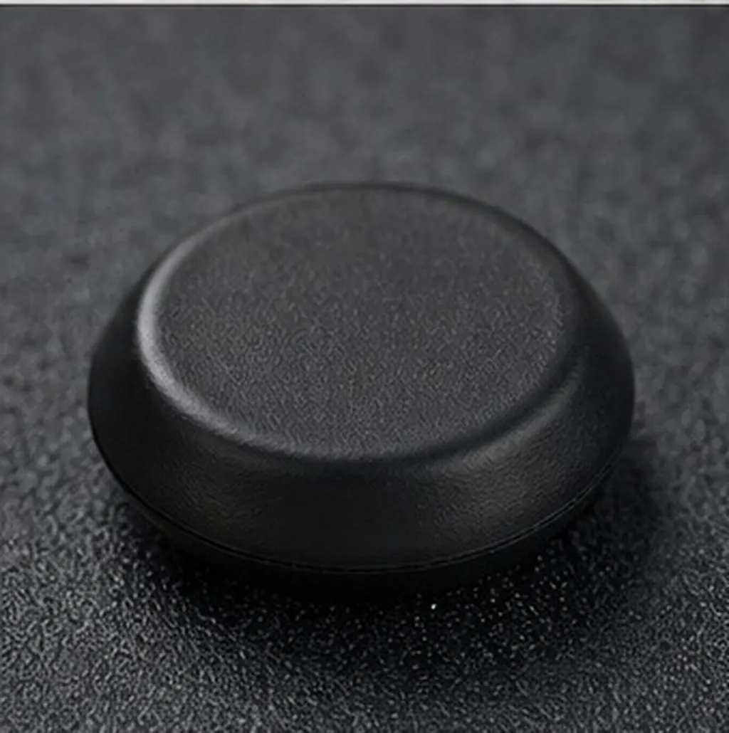 30Pcs Car Door Hole Plugs Waterproof Plastic Auto Body Caps Sealing Dustproof Cover Frame Protection Mudproof Auto Screw