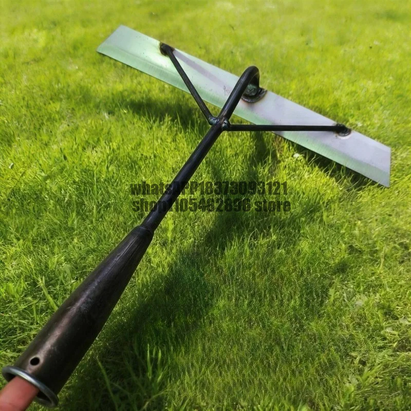 Agricultural greenhouse weeding hoe, flat soil loosening hoe, agricultural tool Shirt knife hoe
