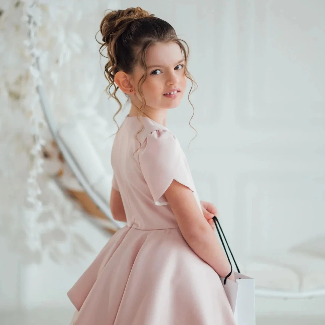 

Princess Satin and Tulle Flower Girl Dress For Wedding Floor Lenght Simply Kids Birthday Party First Communion Gown Custom