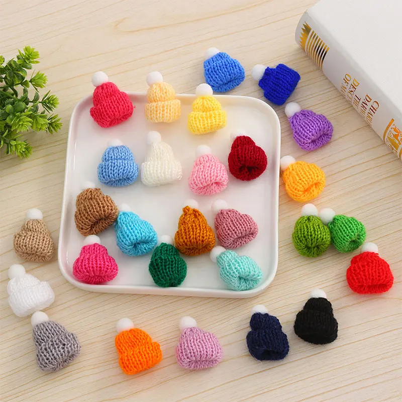 10/20/50pcs Mini Knitting Hats Small Christmas Doll Hat for Christmas Ornaments DIY Craft Decorations Tree Snowman Ornaments - Image 3