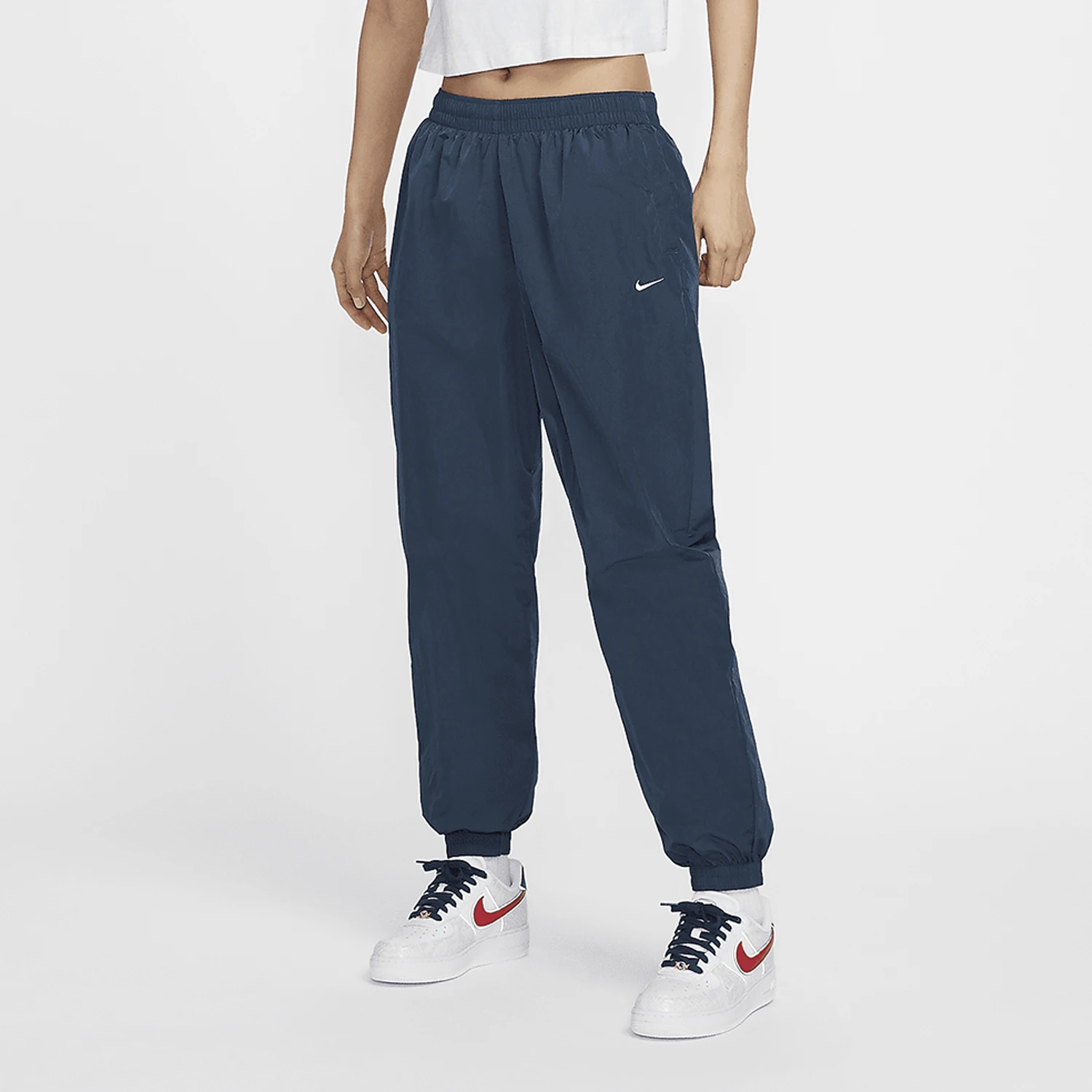 

Официальные оригинальные женские дышащие простые повседневные тканые брюки Nike 2024, FV7669-478