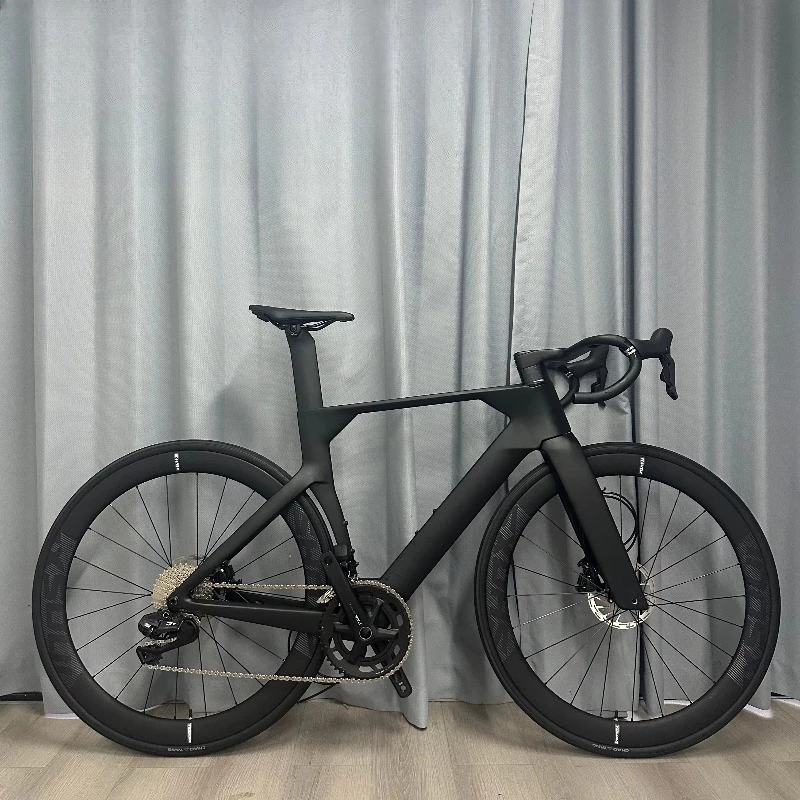 

700C 105 24S Carbon Fiber Aero Road Bike Hydraulic Disc Brake Racing Bicycle For Men Women Adult Road Racing Cycling