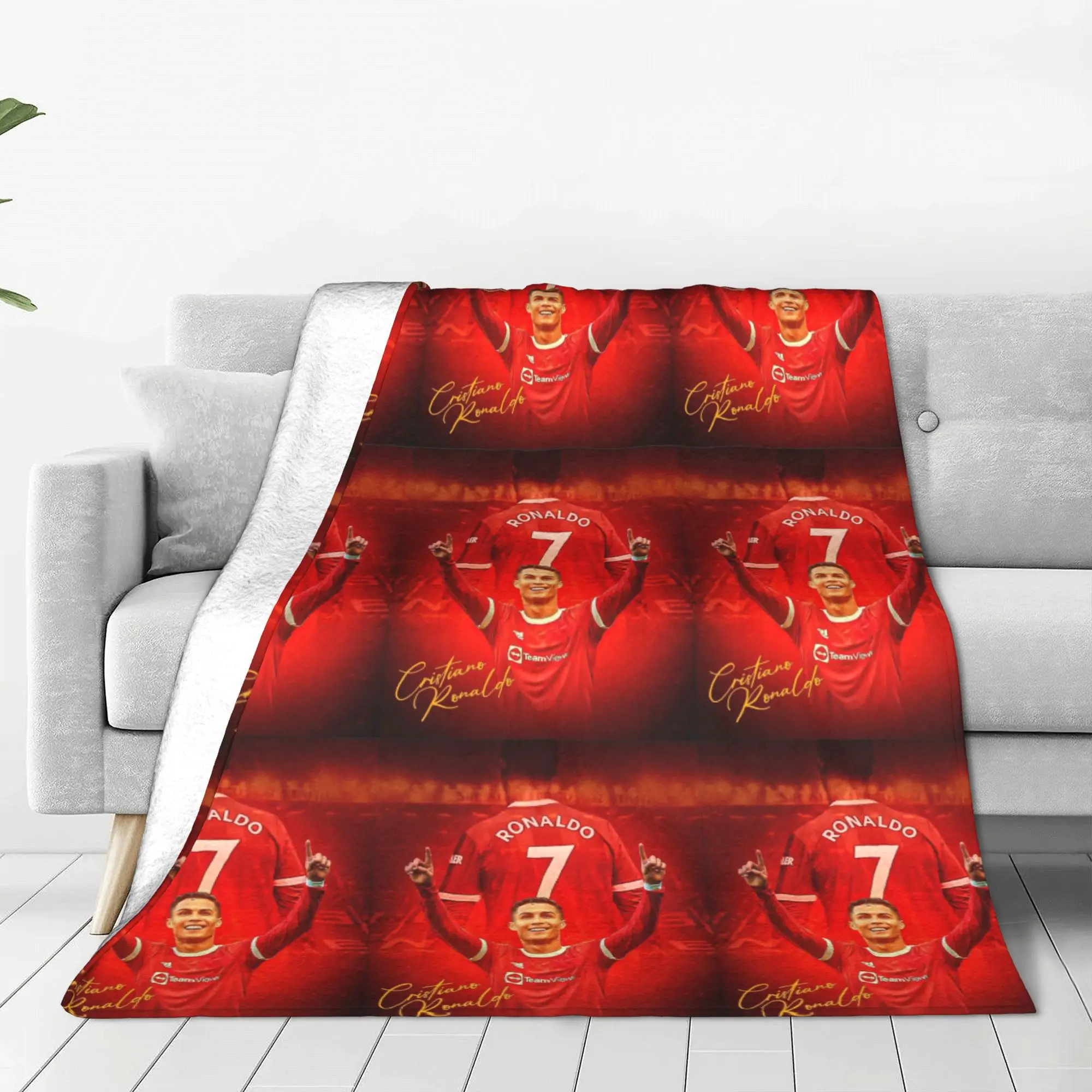 

CR-7s Football Poster Gifts Blanket Velvet Summer Air Conditioning Portable Super Warm Throw Blanket for Home Office Rug Piece