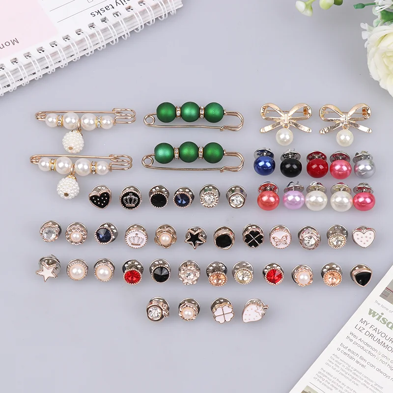

[YU]50pcs Sock Charms Pins Charms For Socks Bling Sock Jewelry Charms Gold Junk Sock Charms Brooch Sock Accessories