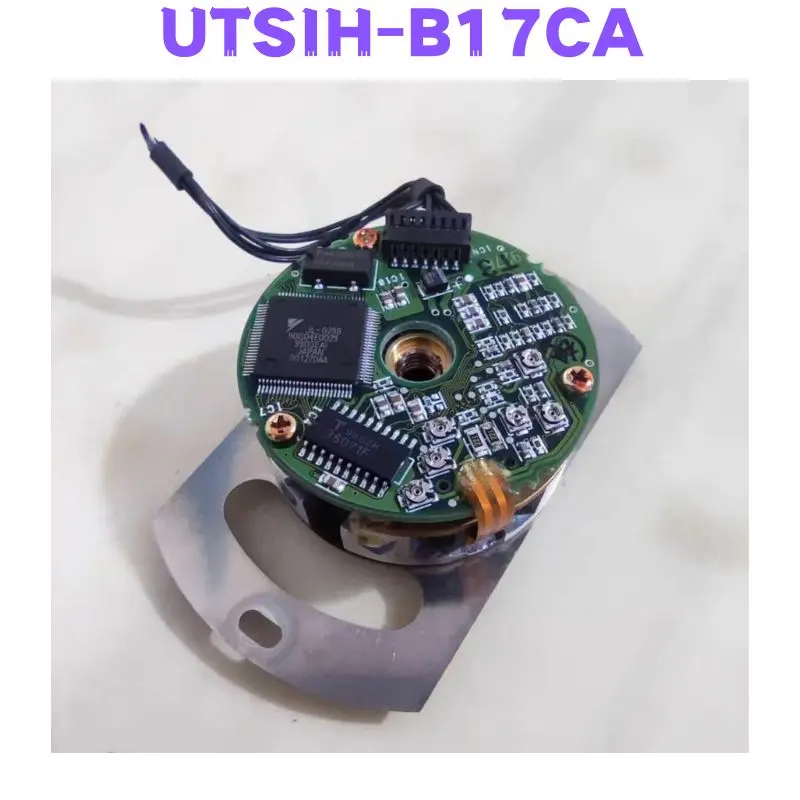 

Used UTSIH-B17CA UTSIH B17CA Encoder All power segments are available Tested OK