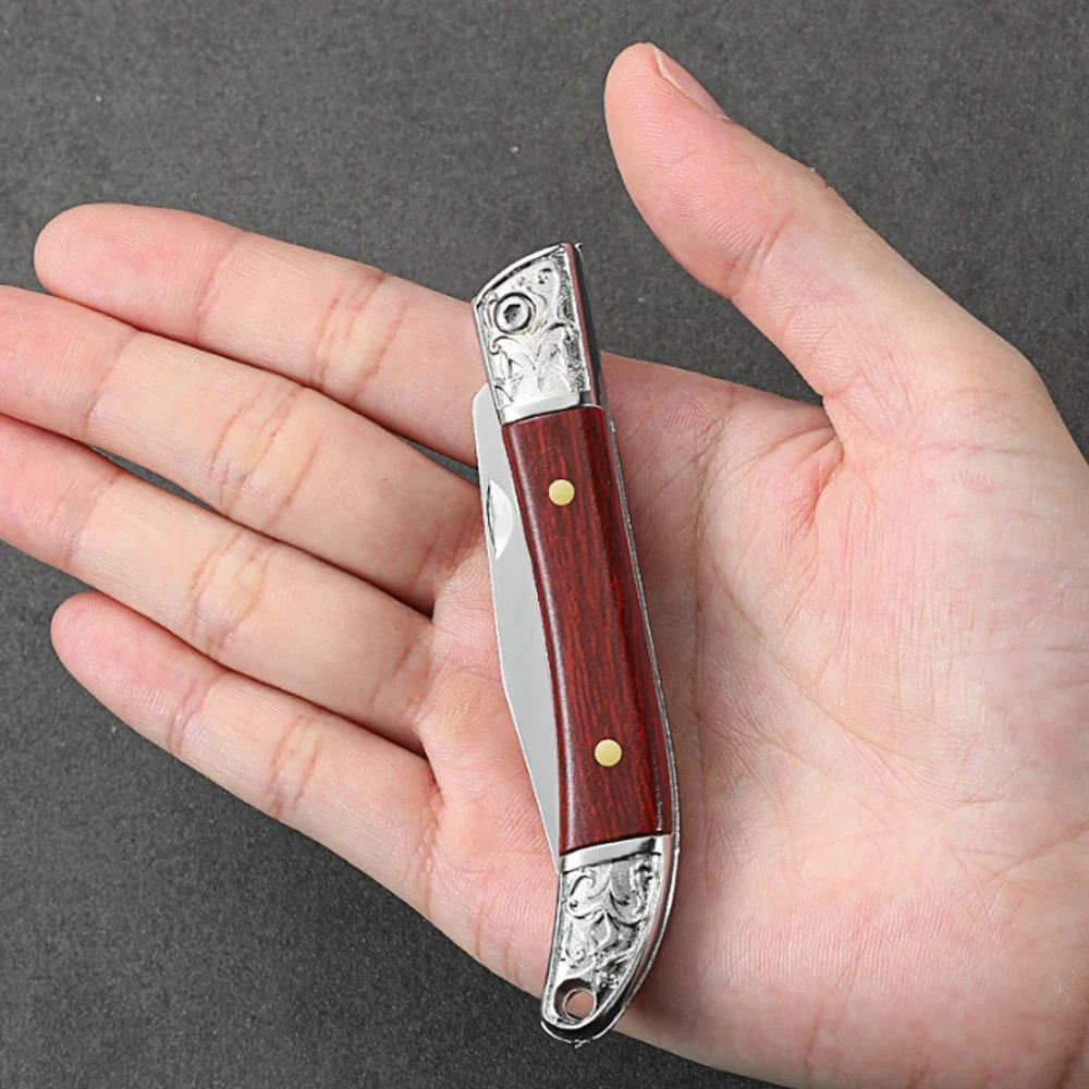 Stainless Steel Carving Pattern Folding Knife Outdoor Camping Tactical Hunting Knife Portable Pocket Blade Sharp and Durable