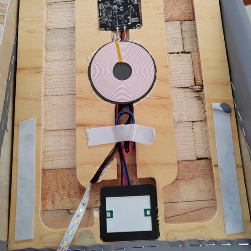 

Быстрая зарядка радиоприемника, ближайшая лампа, сенсорный датчик, освещение, розетка европейского стандарта, современная C7AC