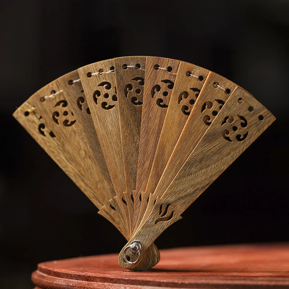 

Vintage Green Sandalwood Folding Fan Hanging Ornament Keychain Pendant Wood Craft Decor For Car Bag Diy Crafts Retro Fan Charm