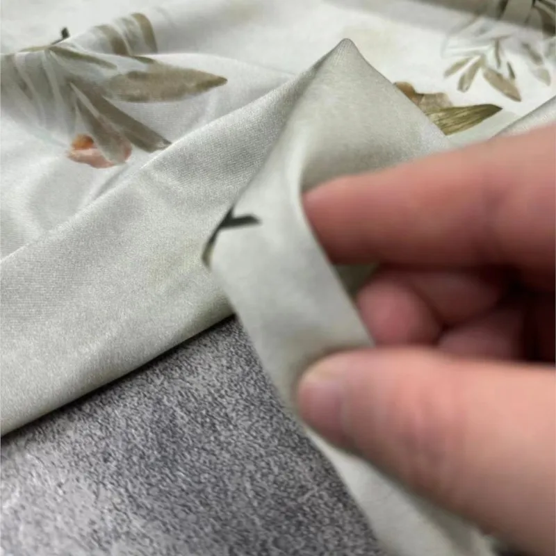 ed eleganti abiti da camicia in tessuto di seta elasticizzato in twill da 21 mamme