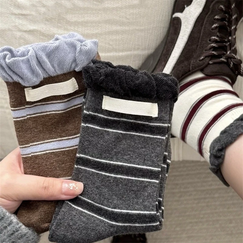 5 paires automne rayure Coquette chaussettes printemps automne coton mi-mollet ample chaussettes mode marron chaud chaussettes de haute qualité 2025
