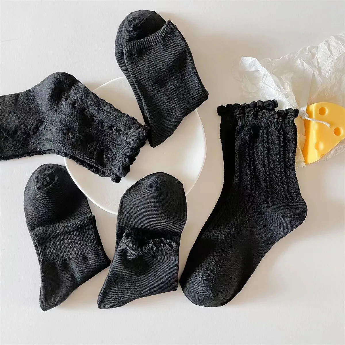 5/10 Pairs Universal JK Socks Sweat-absorbent Cotton Socks New Lace Middle-tube Solid Color Socks Four Seasons Women's Socks