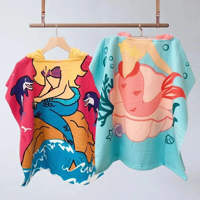 1 PCS New Childrens Bath Towel Cartoon Print Cape Hooded Beach Bathrobe Soft Breathable Absorbent Quickdrying